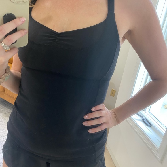 Lulu lemon tank top - Picture 2 of 3